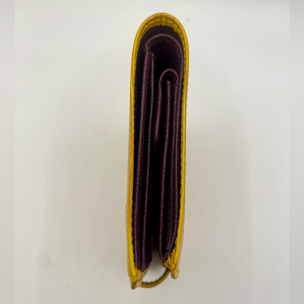 Louis Vuitton Yellow Wallet - Picture 8 of 9